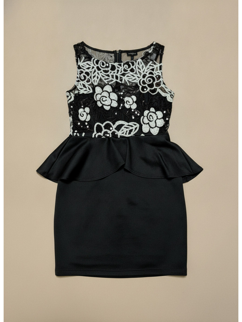 Love Culture Black & White Sequin Lace Floral Peplum Bodycon Dress